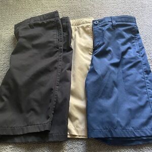 Under Armour boys short